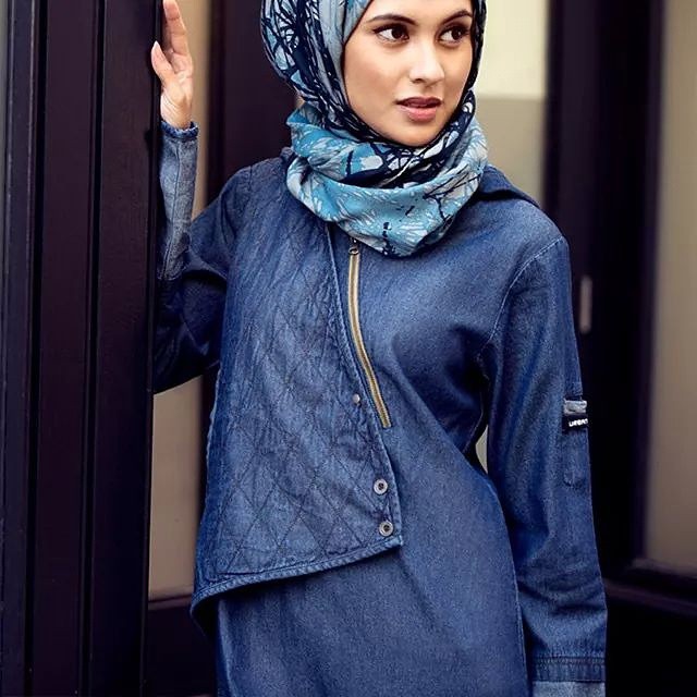 Silk Route Hijabs archive piece