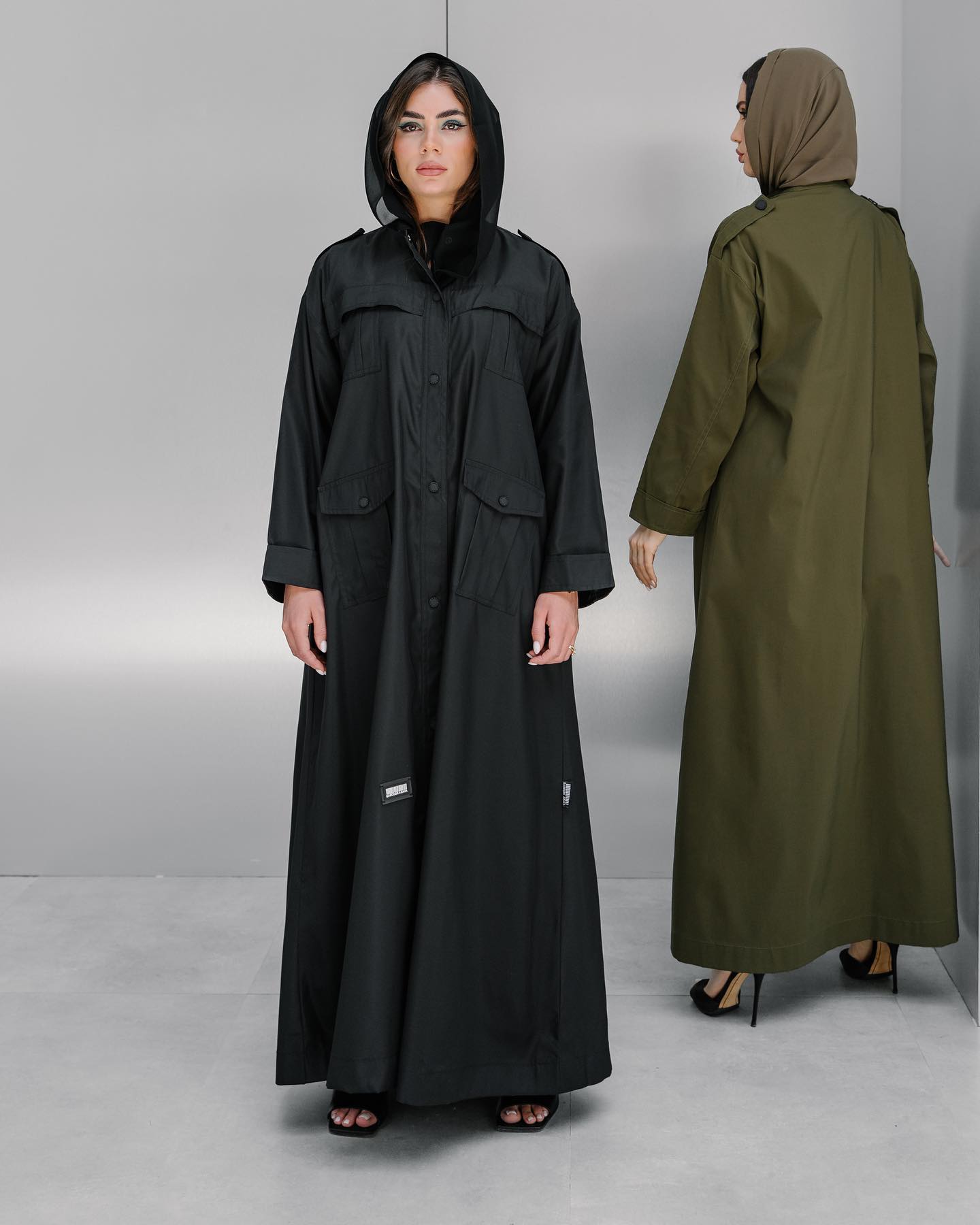 Barcode abaya co. ®🇰🇼 frame 3