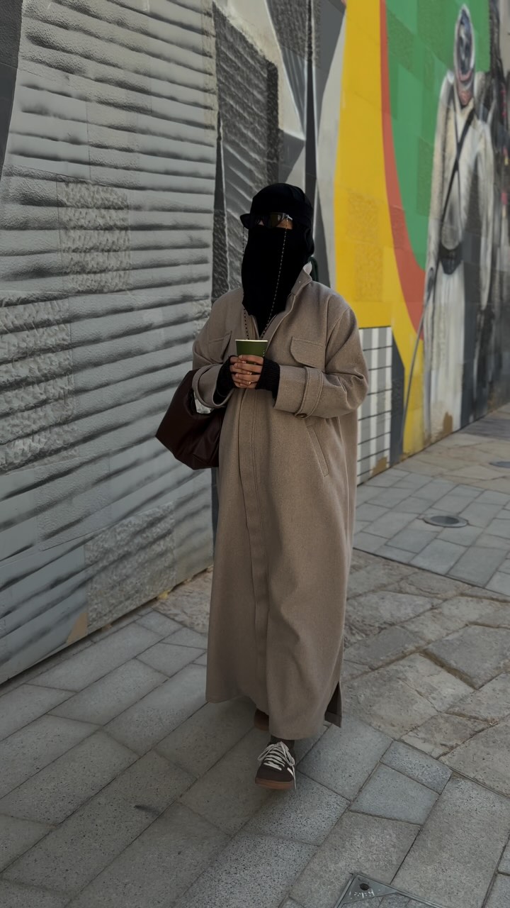 N A J R A N • Abaya Makhawir & Jalabiya. archive piece