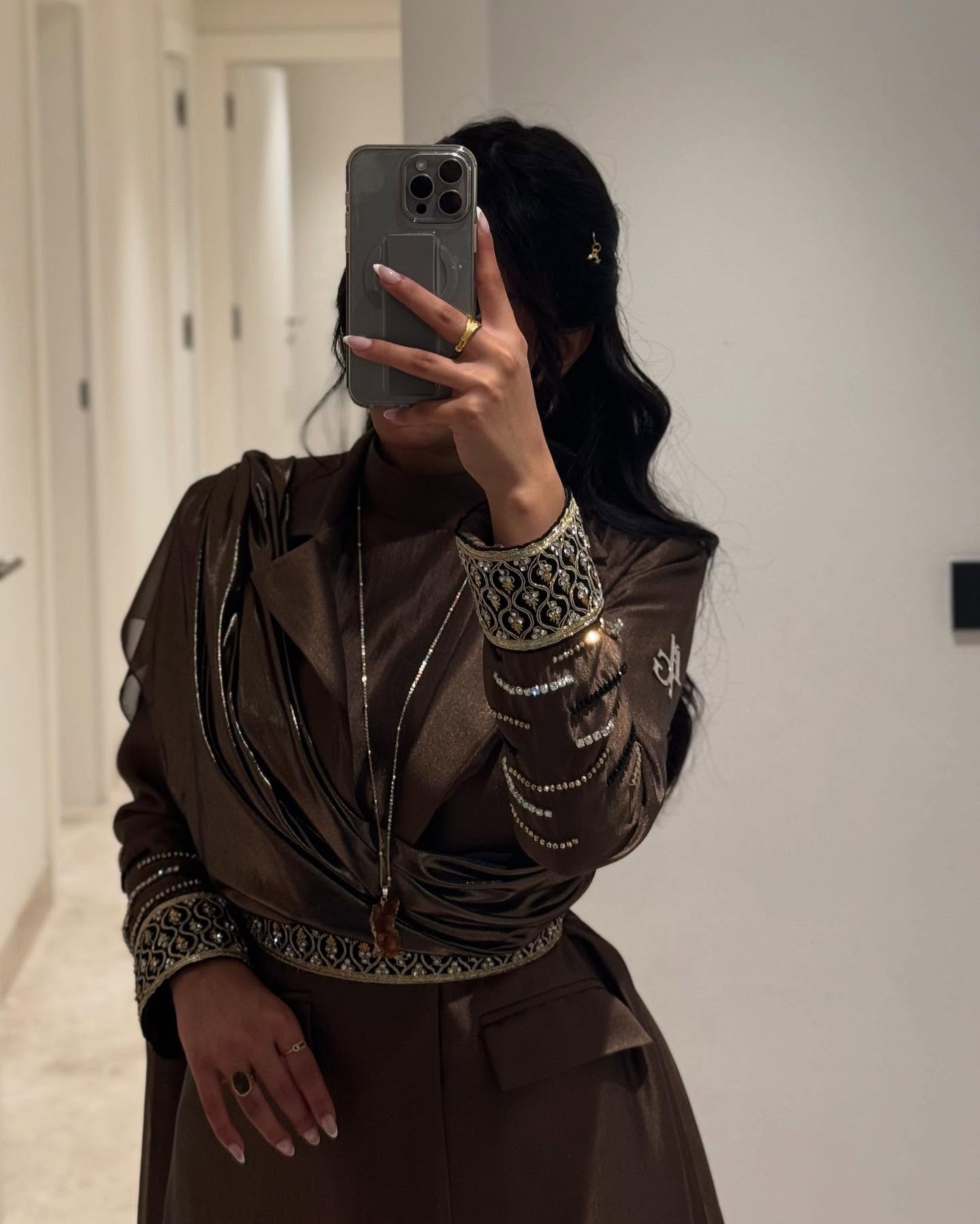 A & G • COLLECTION أرزاق & غـــادة frame 6