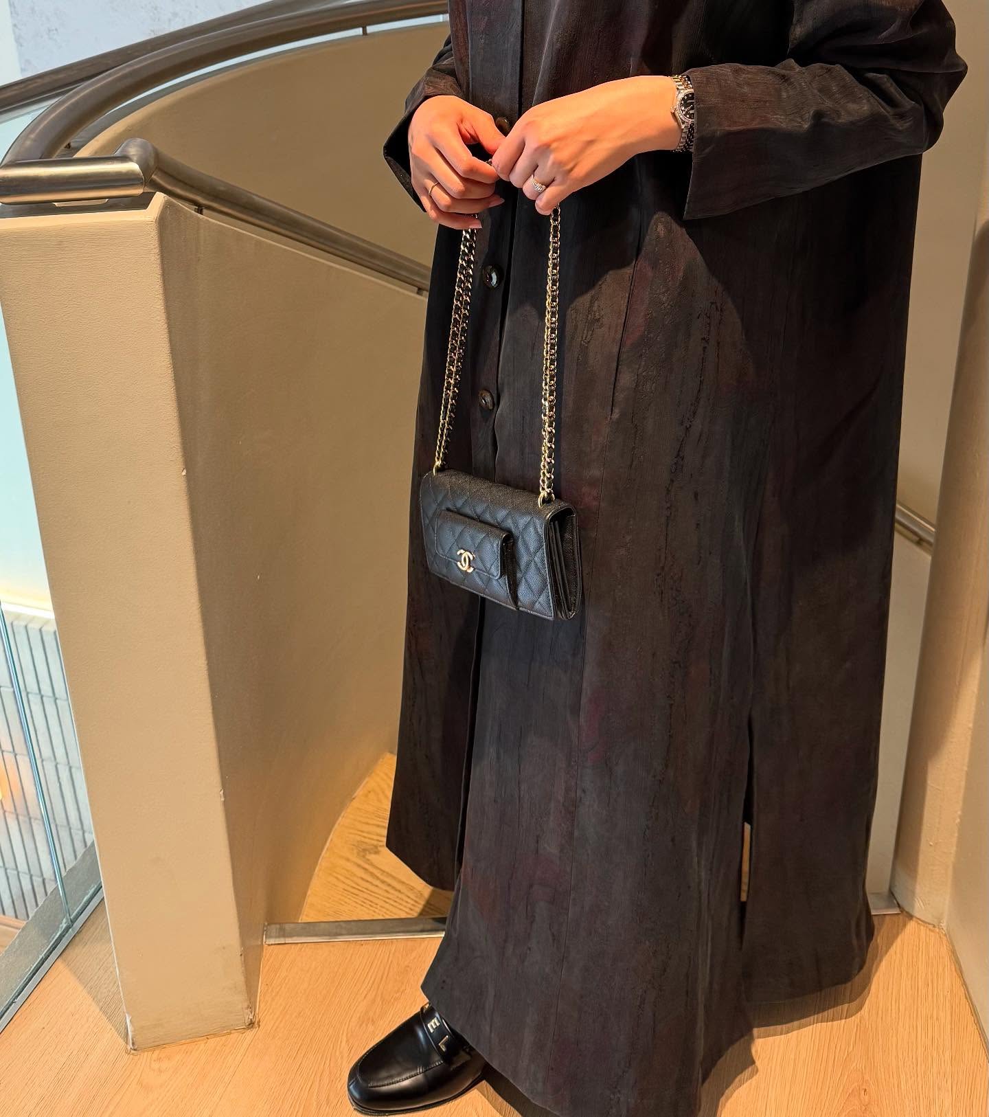 BY AMTHAL | Kuwait Abayas frame 1