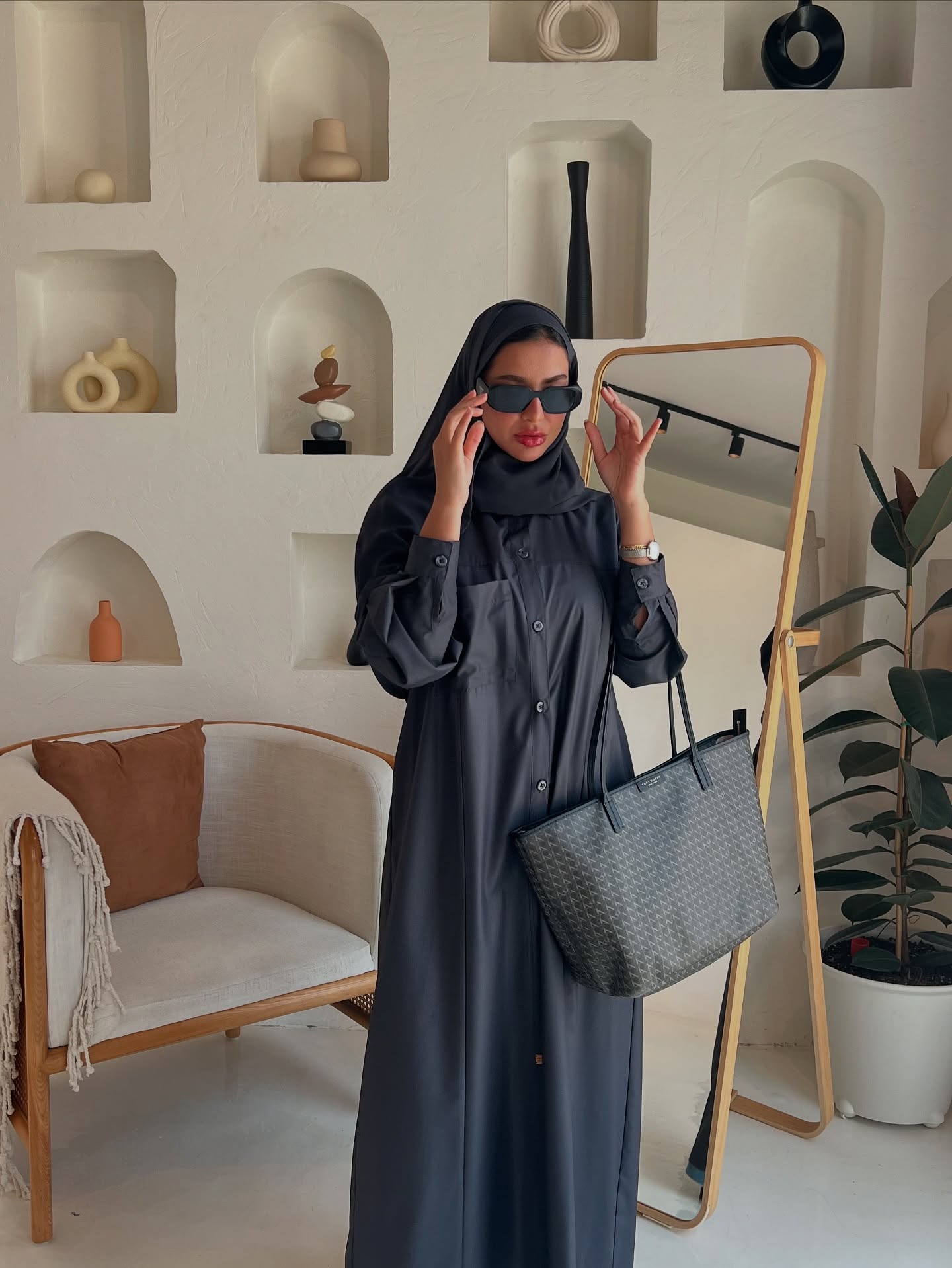 Kaafmeem | كاف ميم frame 4