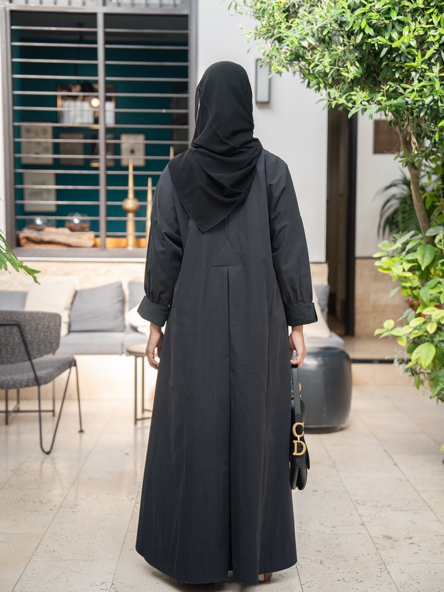 AEON ABAYA  عبايات ايوُن frame 5