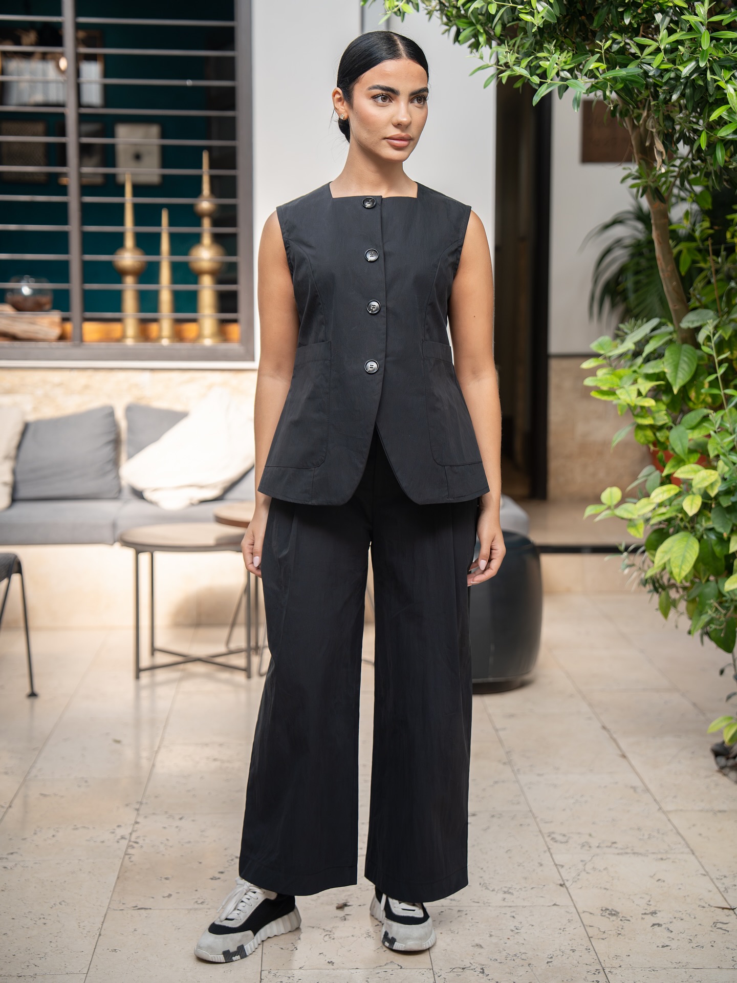 AEON ABAYA  عبايات ايوُن frame 7