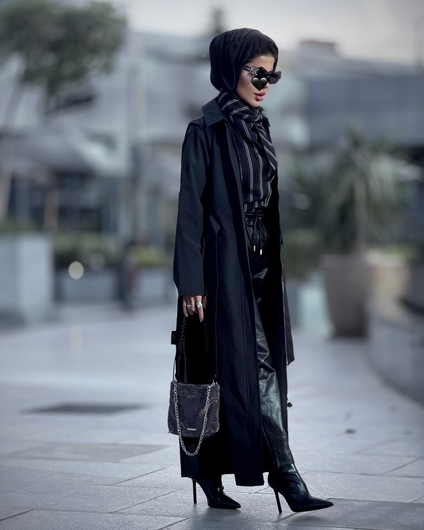 KATARA LINE - عبايات كتارا frame 6