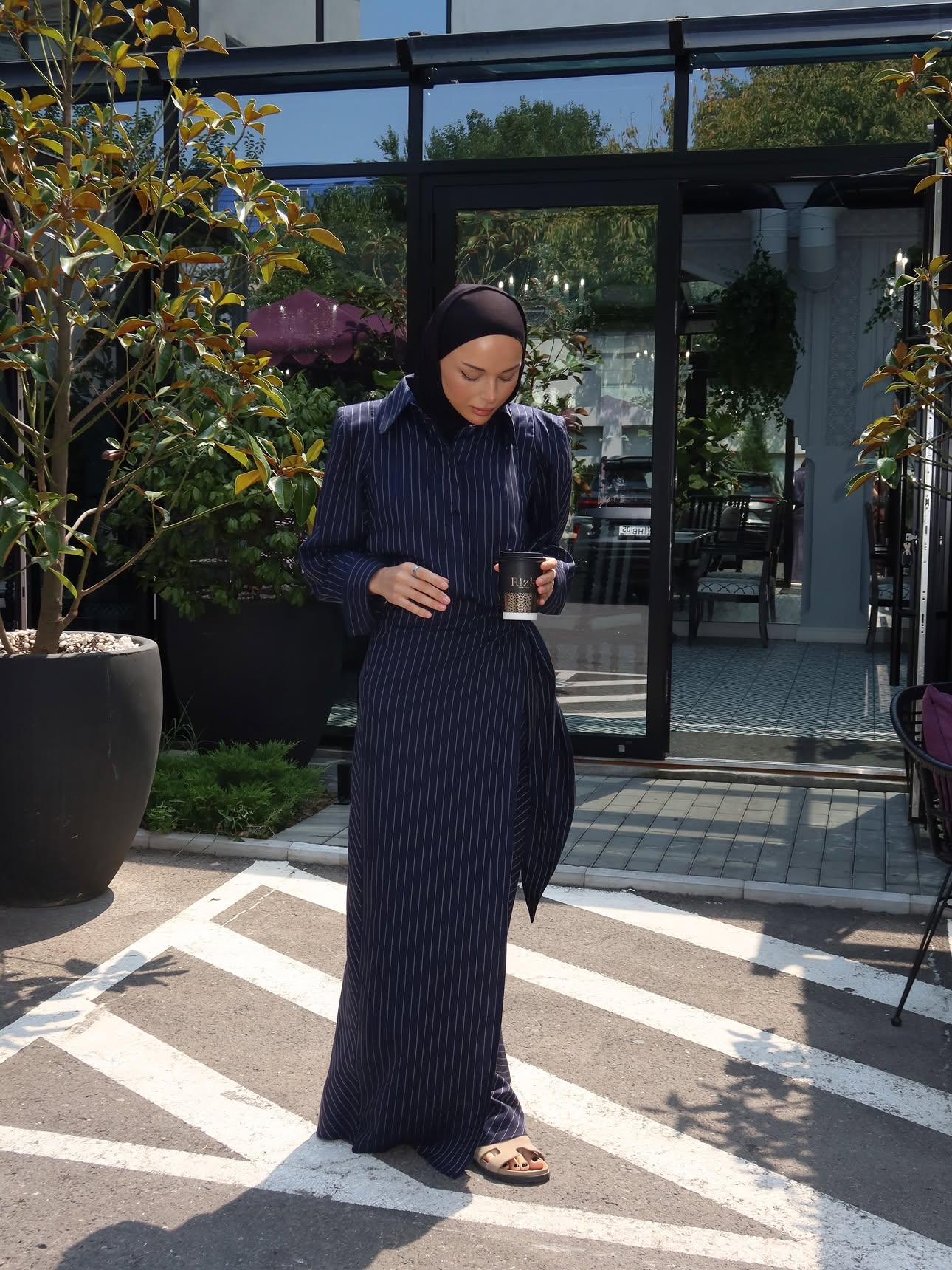 NAFISA COLLECTION frame 2