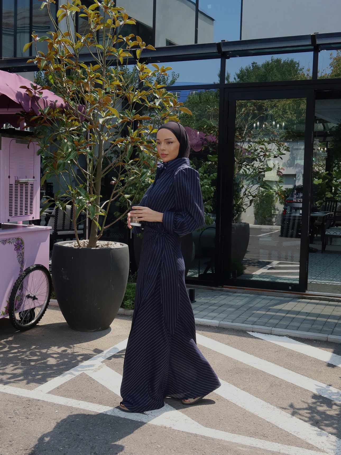 NAFISA COLLECTION frame 3