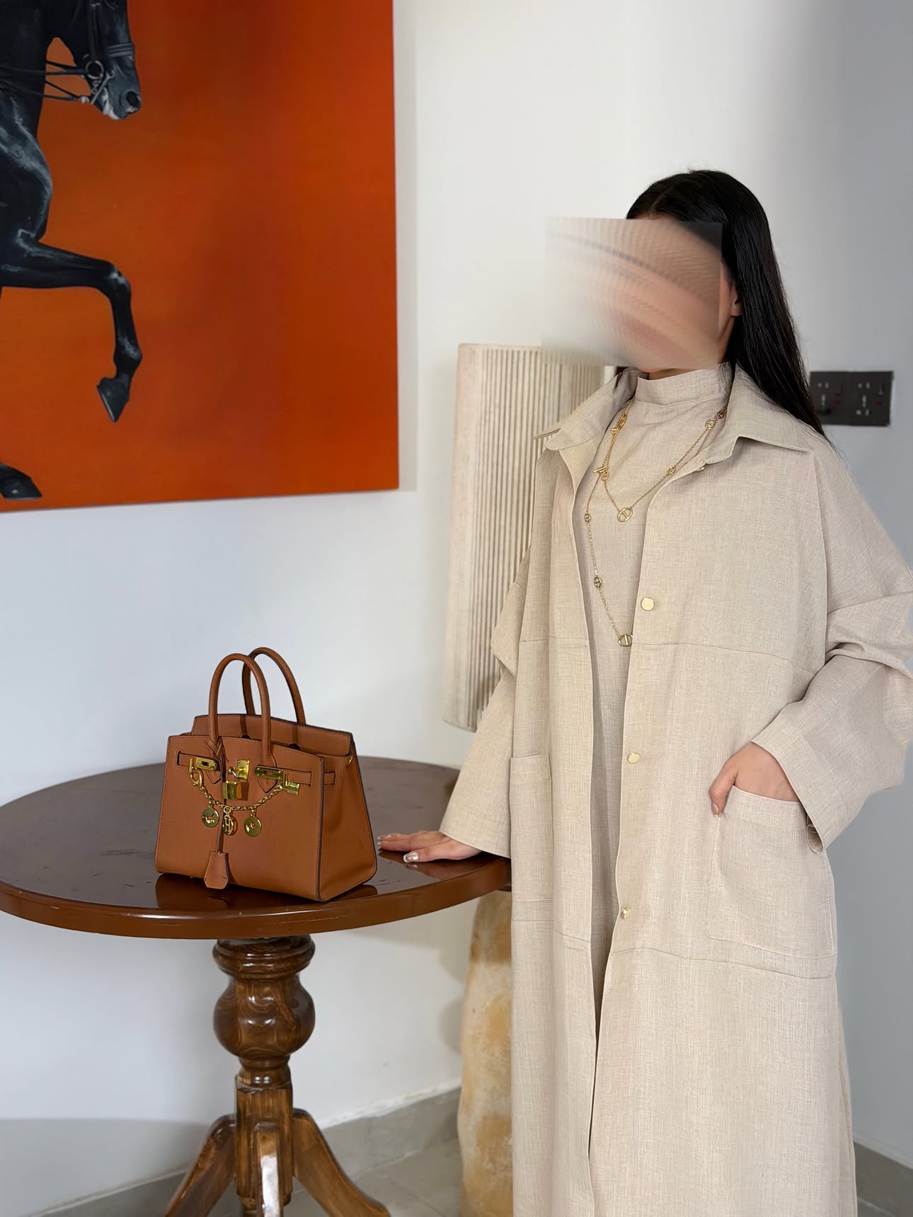 لورا عباية frame 2